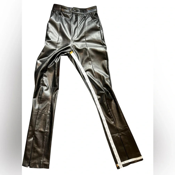 Abercrombie & Fitch Curve Love Skinny Ultra High Rise Faux Leather Pants 24/00 - Picture 16 of 16